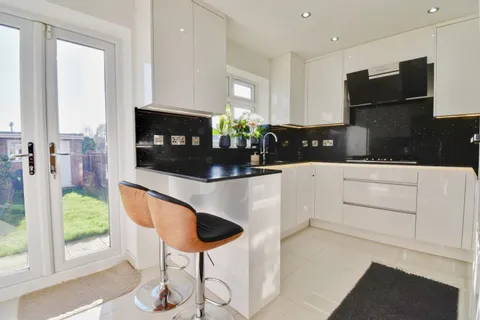 3 bedroom house to rent