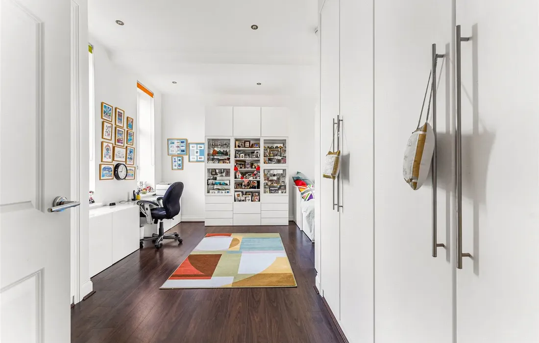 2 bedroom apartment for sale