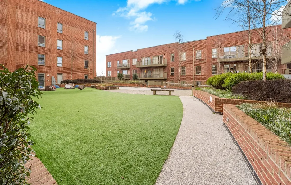 2 bedroom apartment for sale
