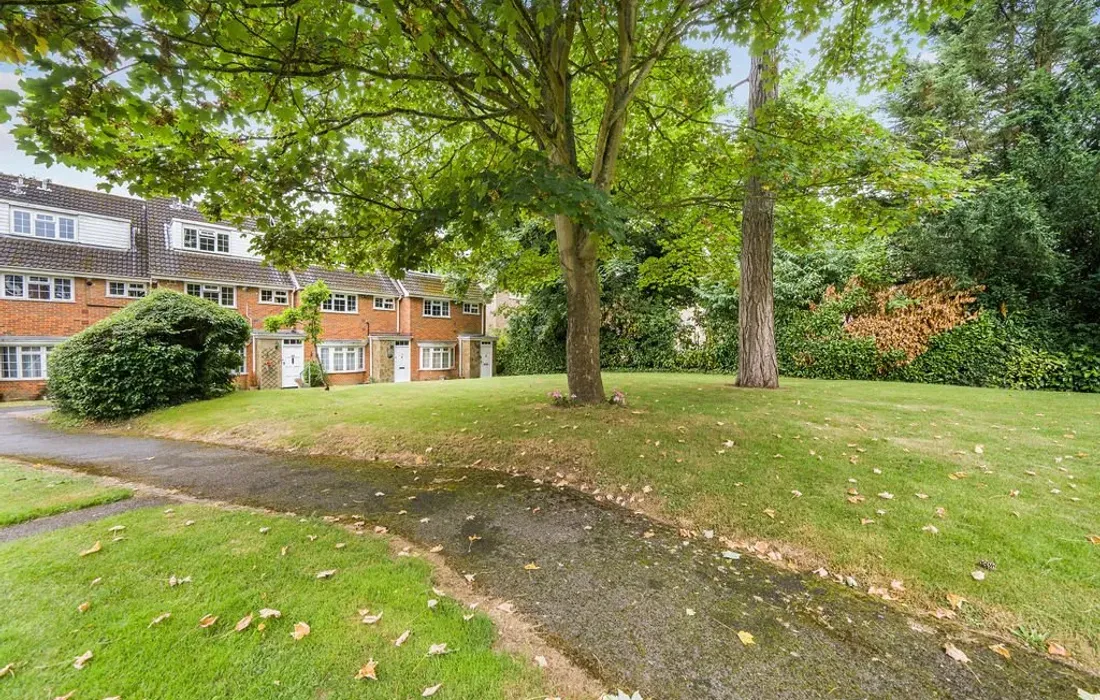 2 bedroom maisonette to rent