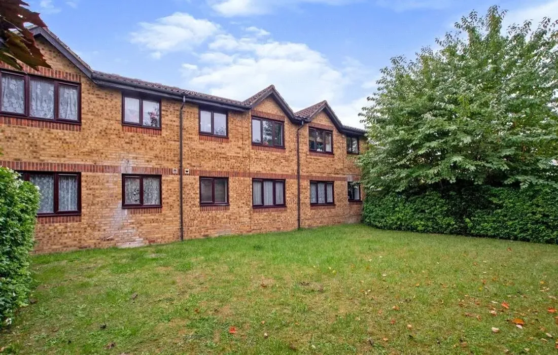1 bedroom apartment for sale