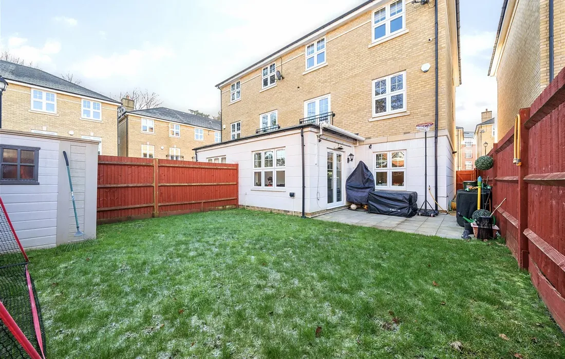 3 bedroom house for sale