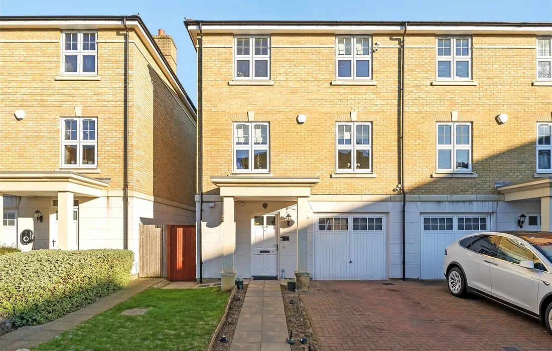 3 bedroom house for sale