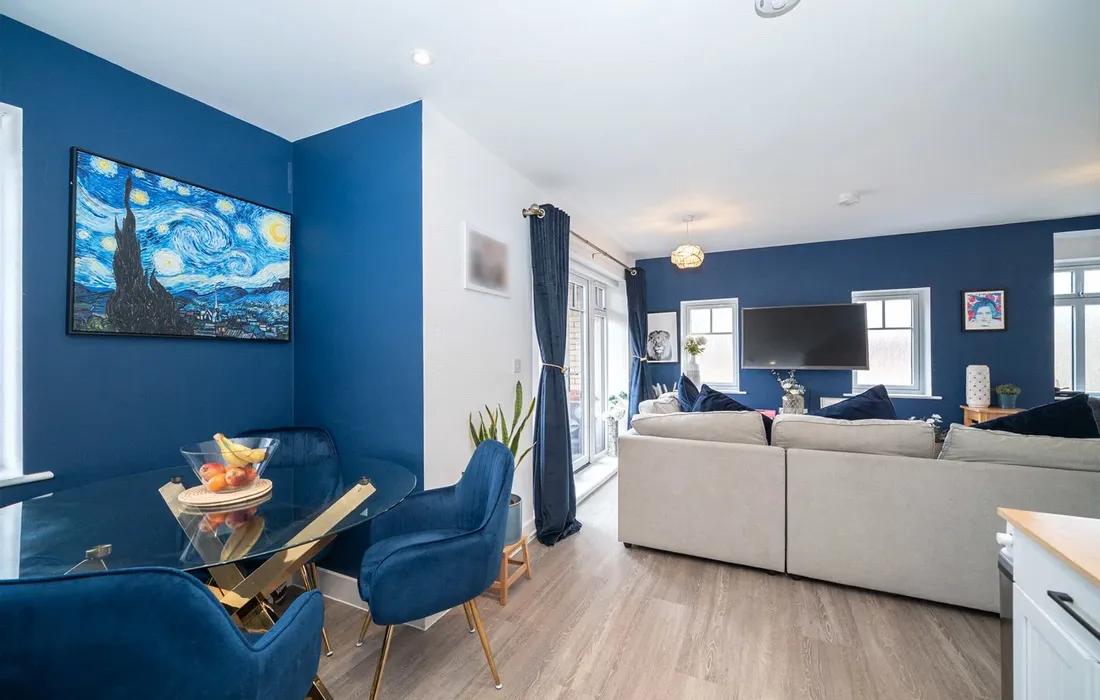 3 bedroom apartment for sale