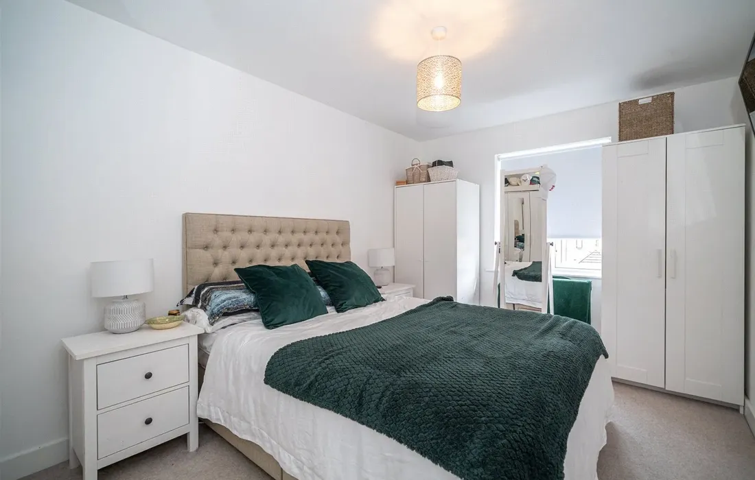 3 bedroom apartment for sale