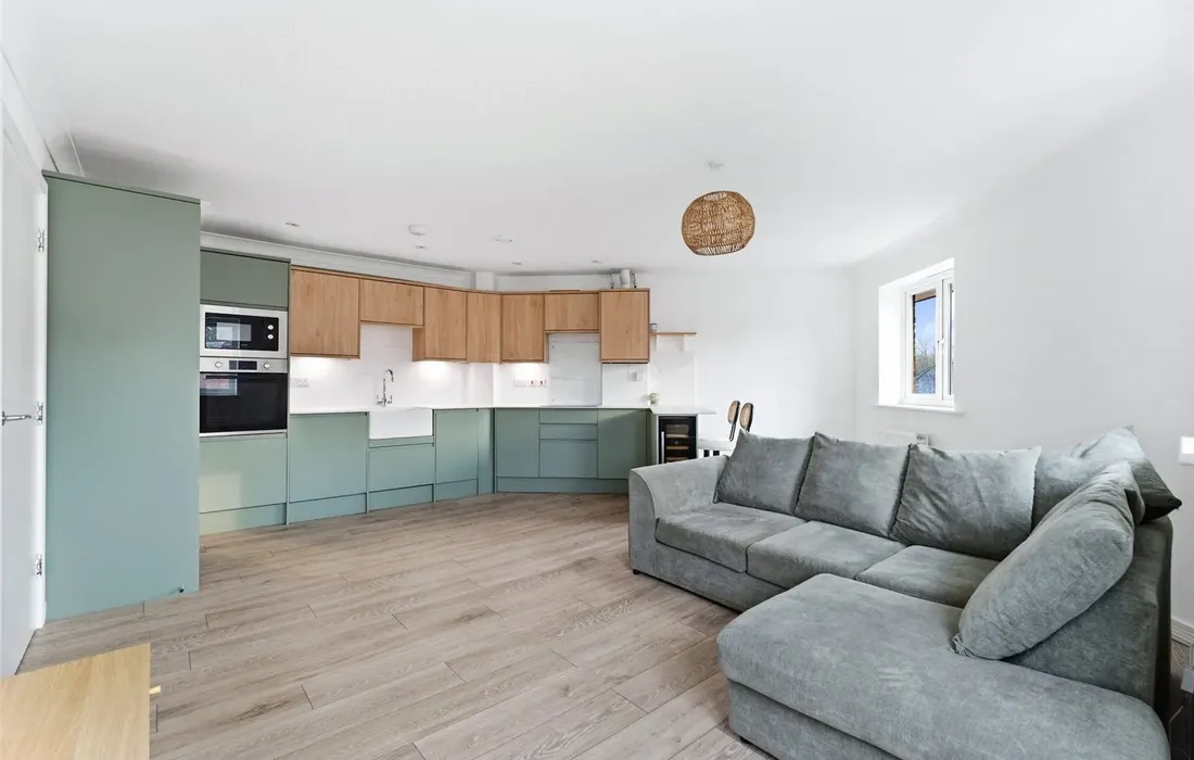 2 bedroom apartment for sale