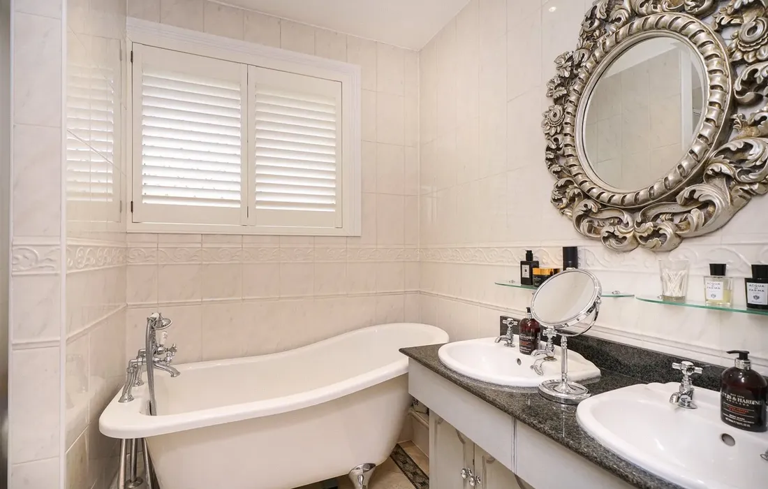 5 bedroom house for sale