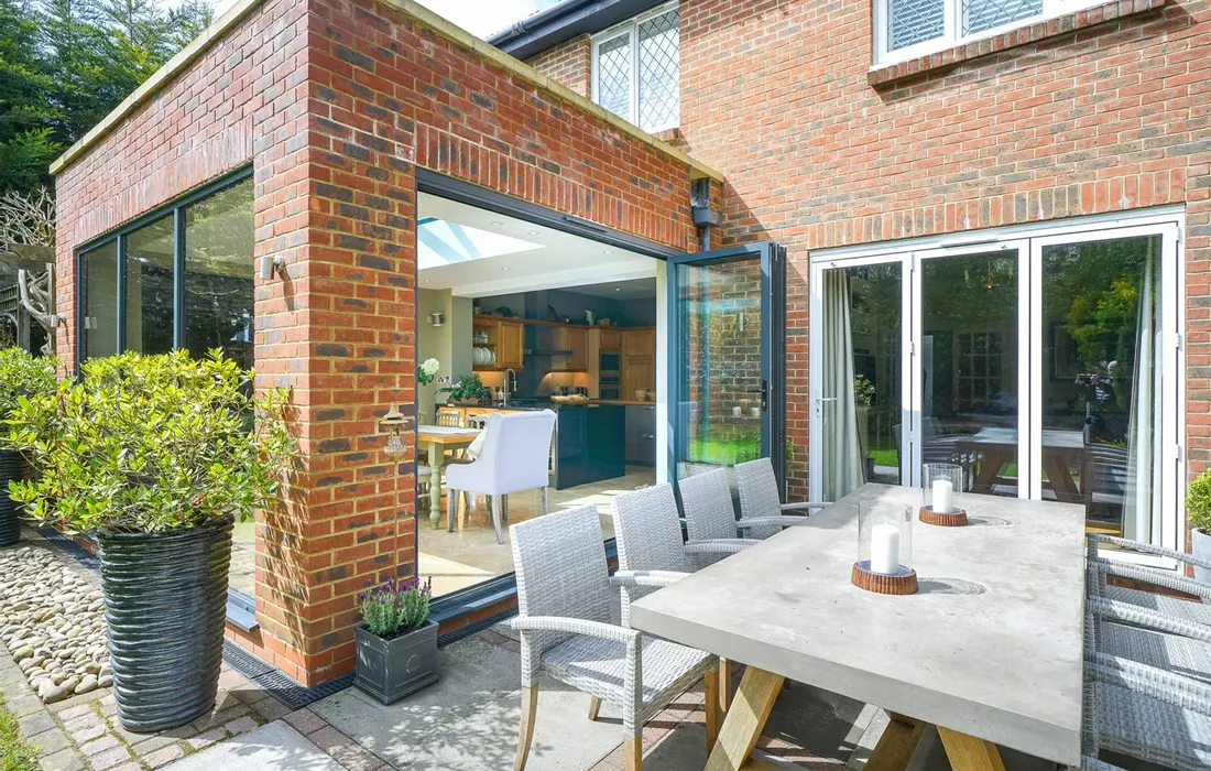 5 bedroom house for sale