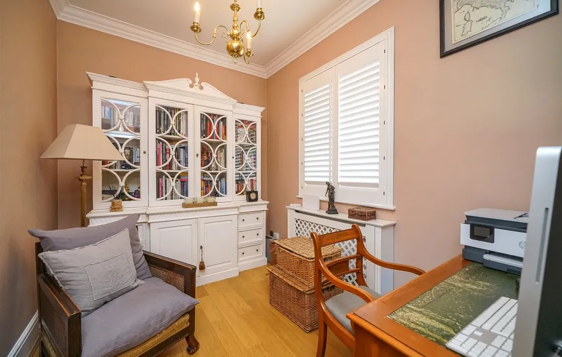 5 bedroom house for sale