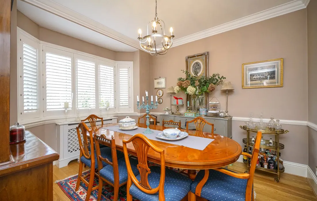 5 bedroom house for sale