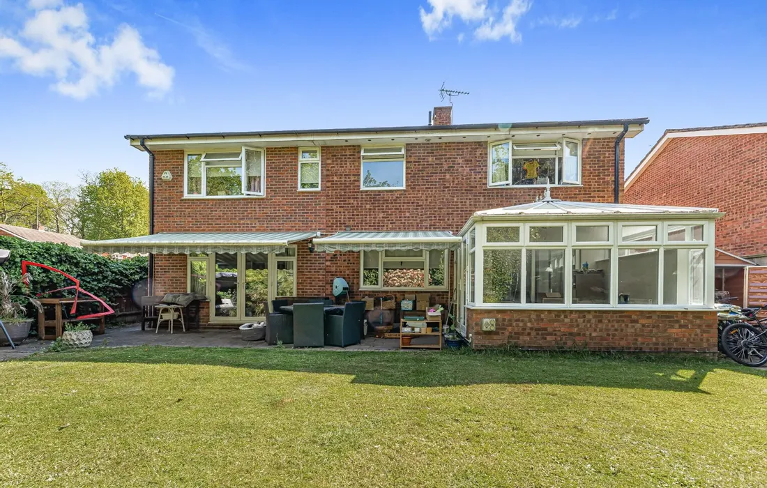 5 bedroom house to rent