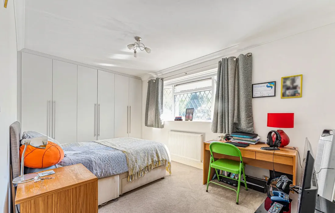5 bedroom house to rent
