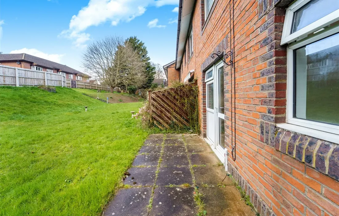 1 bedroom apartment for sale