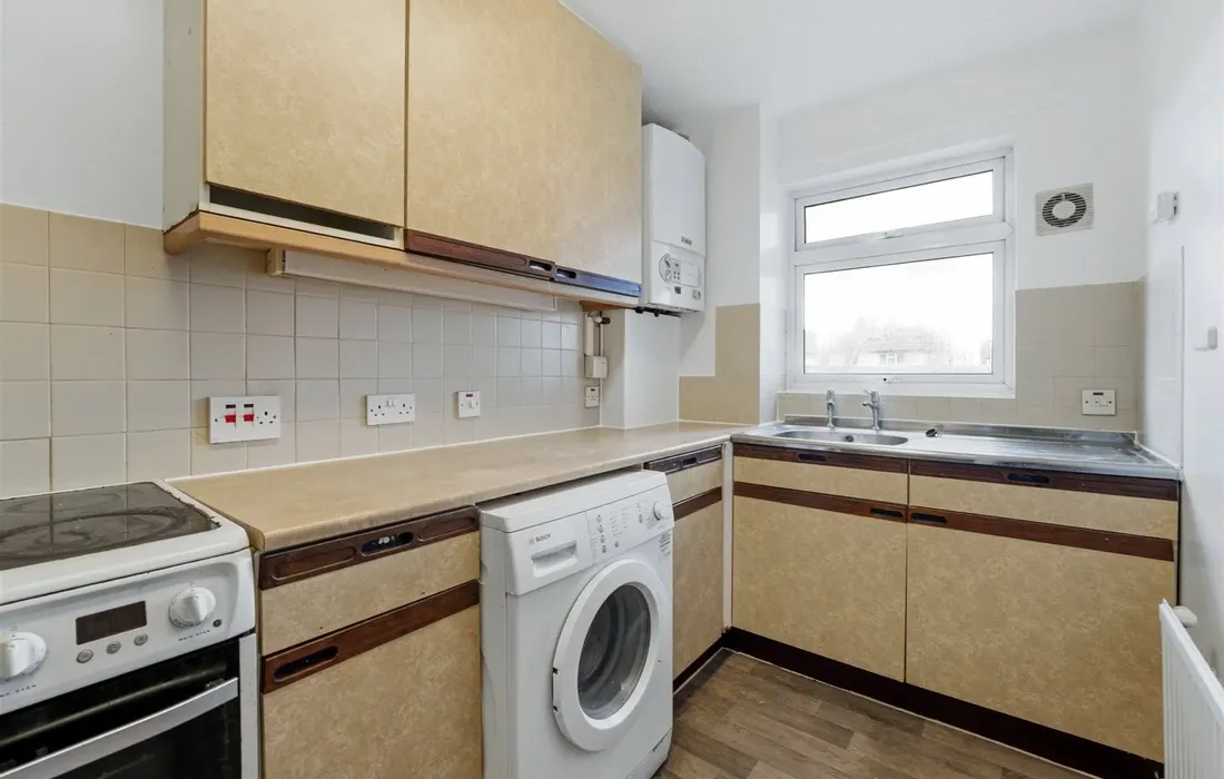 1 bedroom apartment for sale