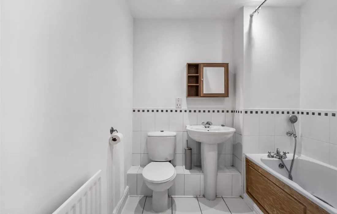 2 bedroom apartment for sale