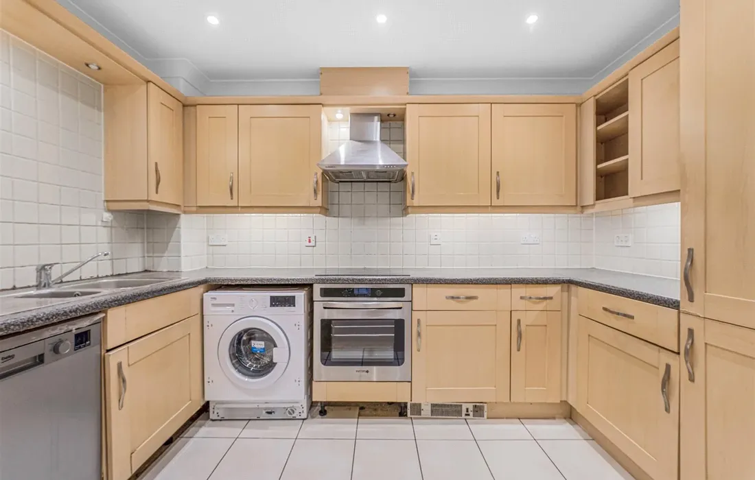 2 bedroom apartment for sale