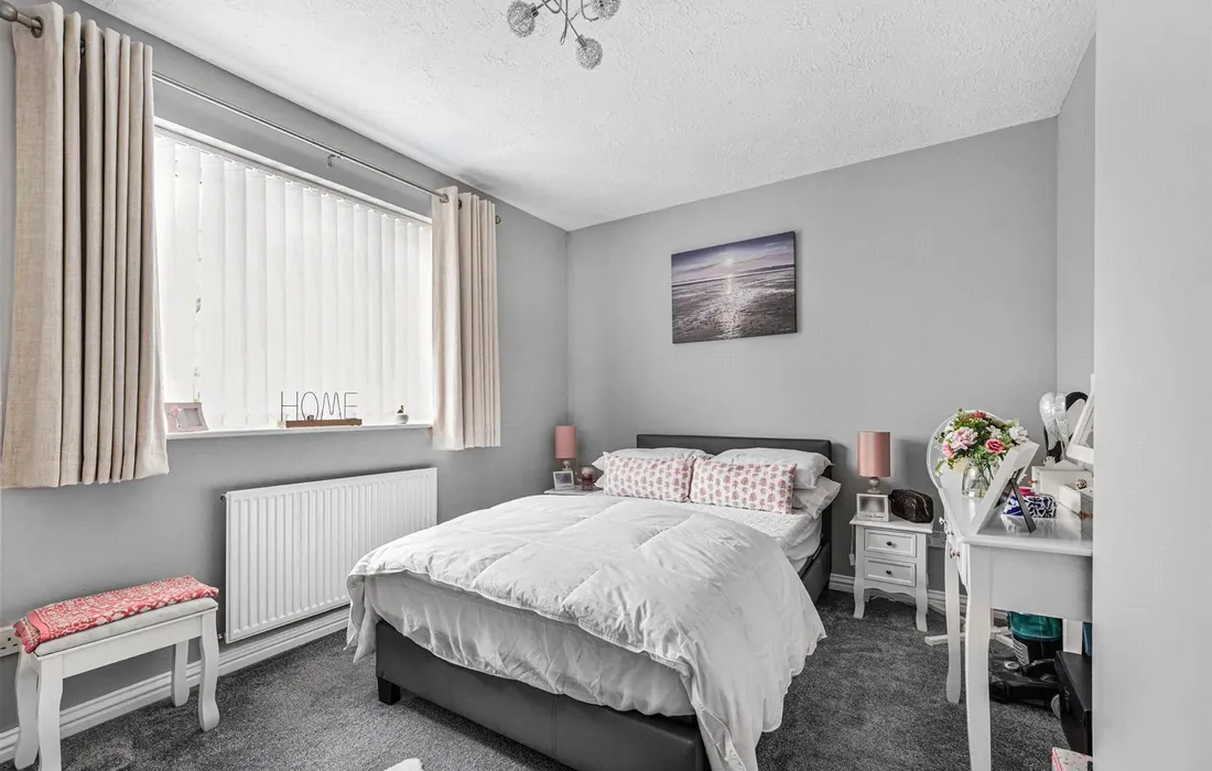 2 bedroom house for sale