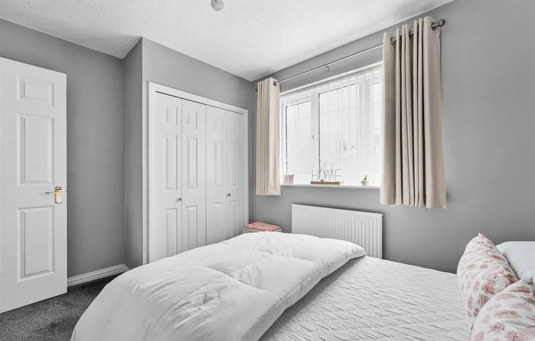 2 bedroom house for sale