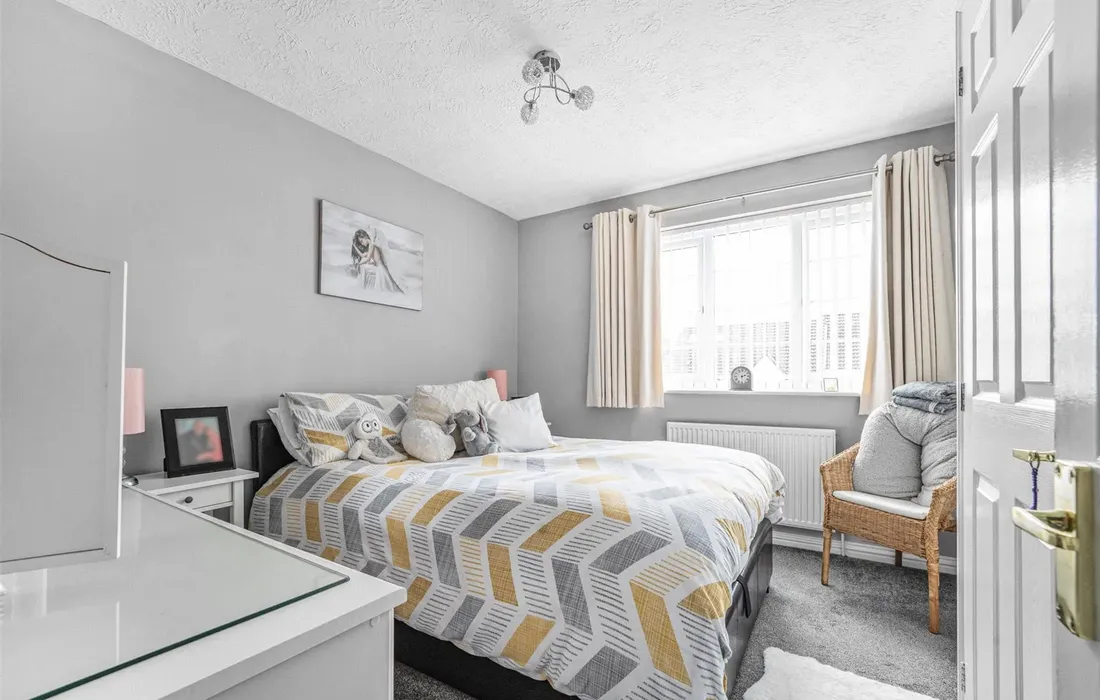 2 bedroom house for sale