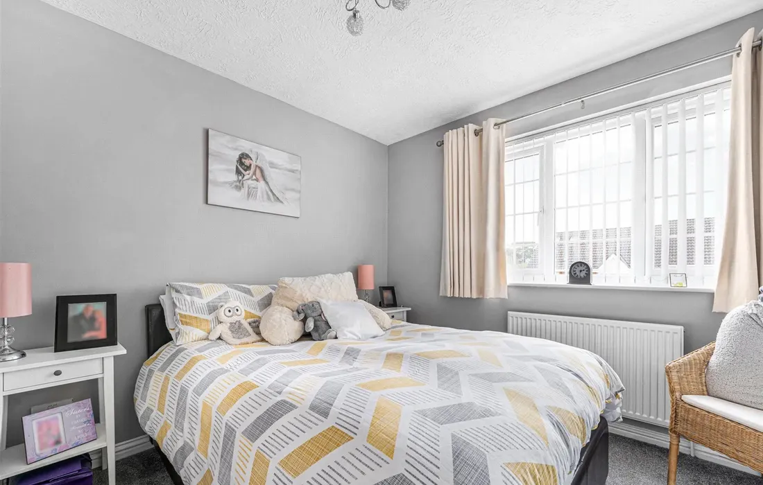 2 bedroom house for sale