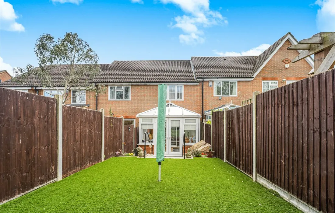 2 bedroom house for sale