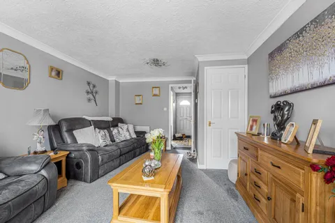 2 bedroom house for sale