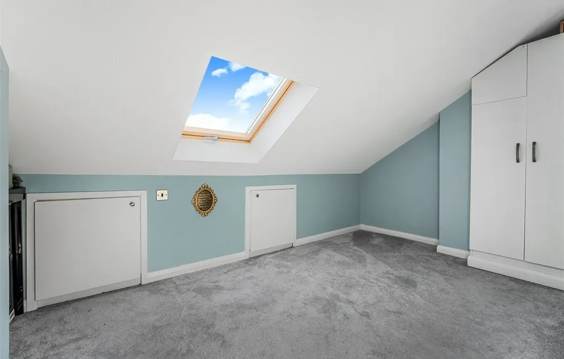 5 bedroom house for sale