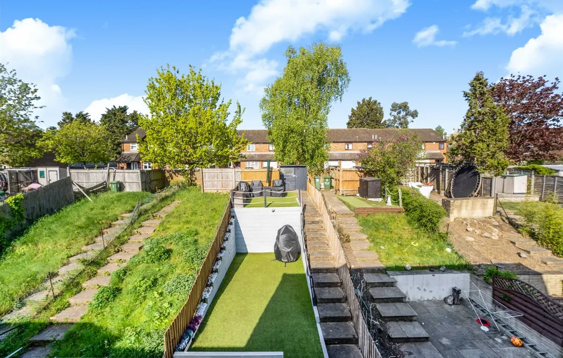 5 bedroom house for sale