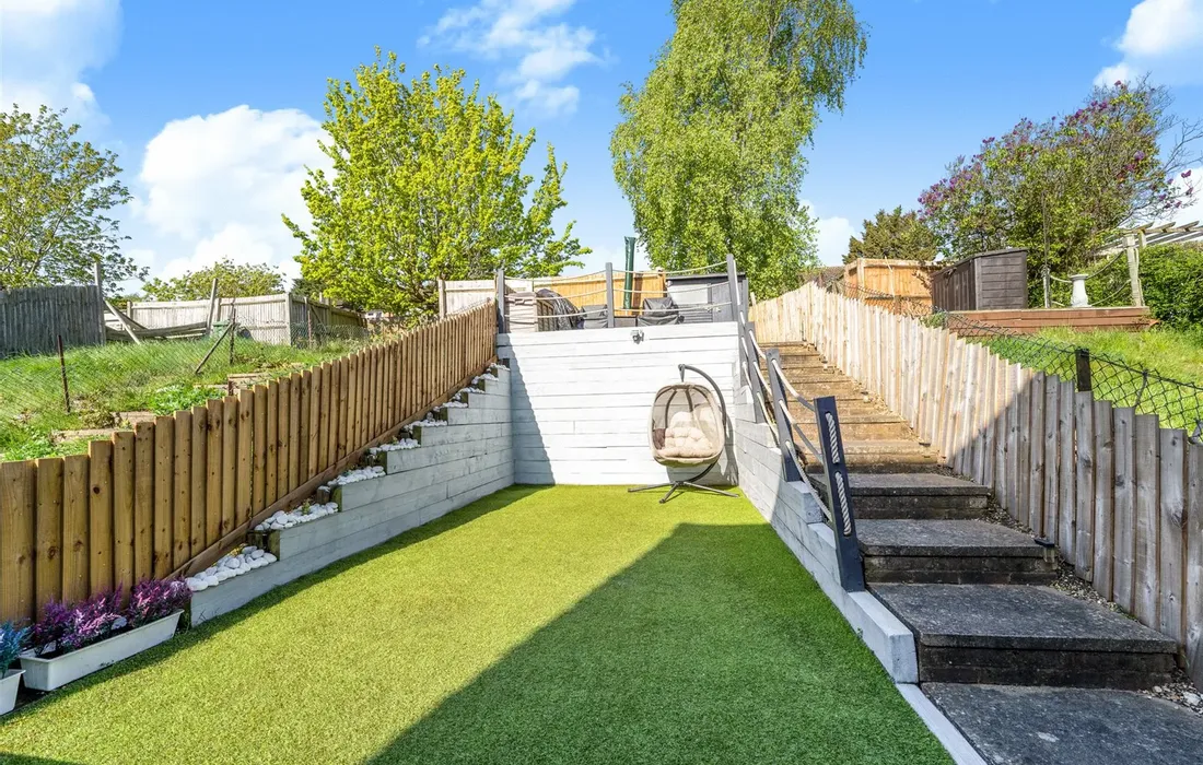 5 bedroom house for sale
