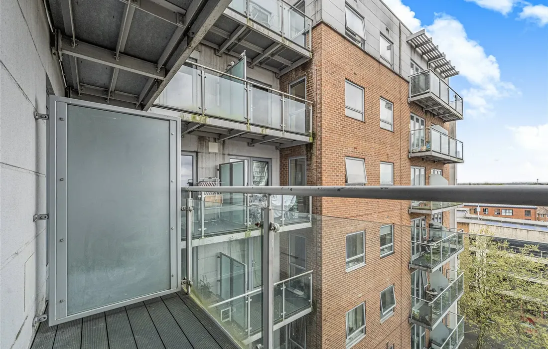 1 bedroom apartment for sale
