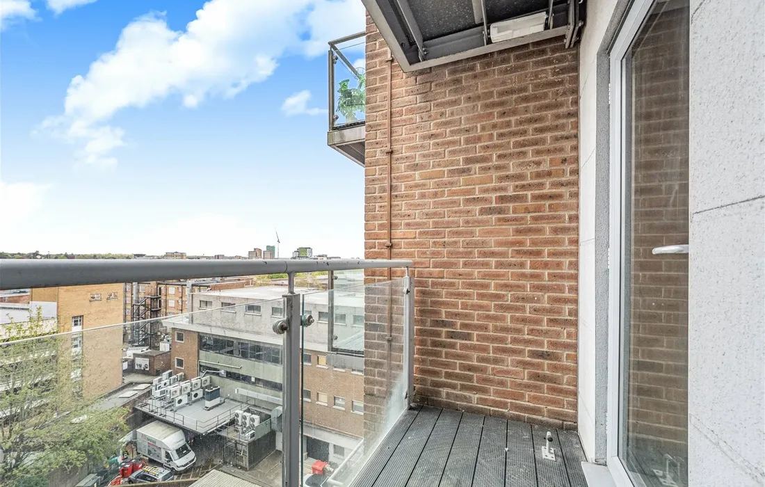 1 bedroom apartment for sale