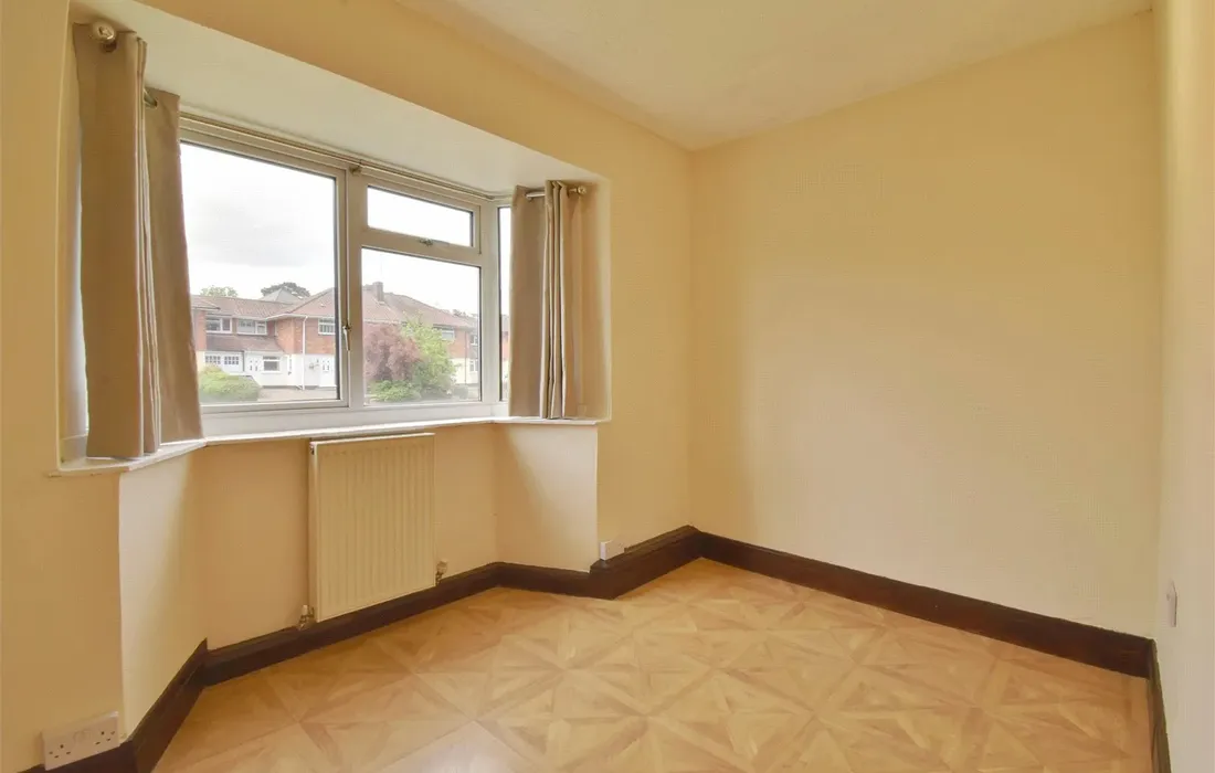 4 bedroom maisonette to rent