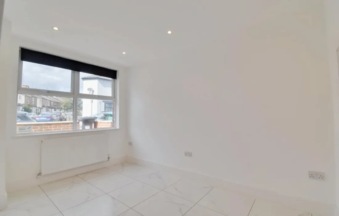 4 bedroom house to rent