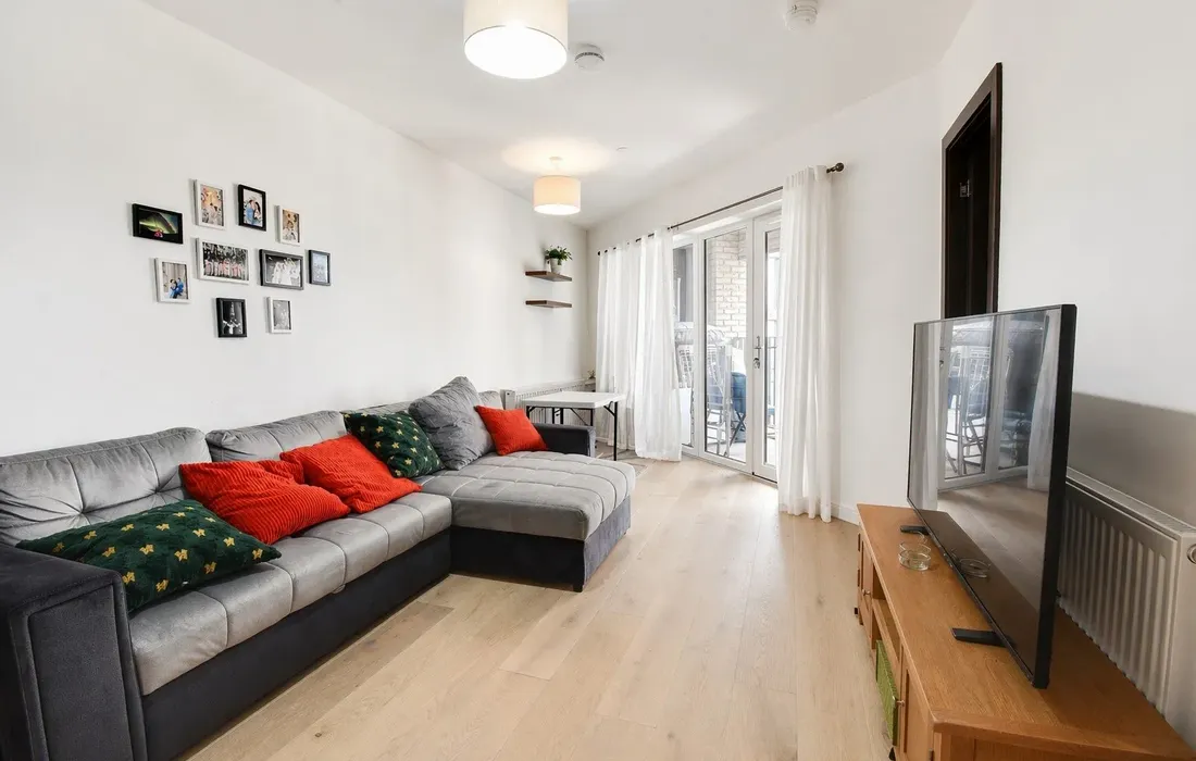 2 bedroom apartment to rent