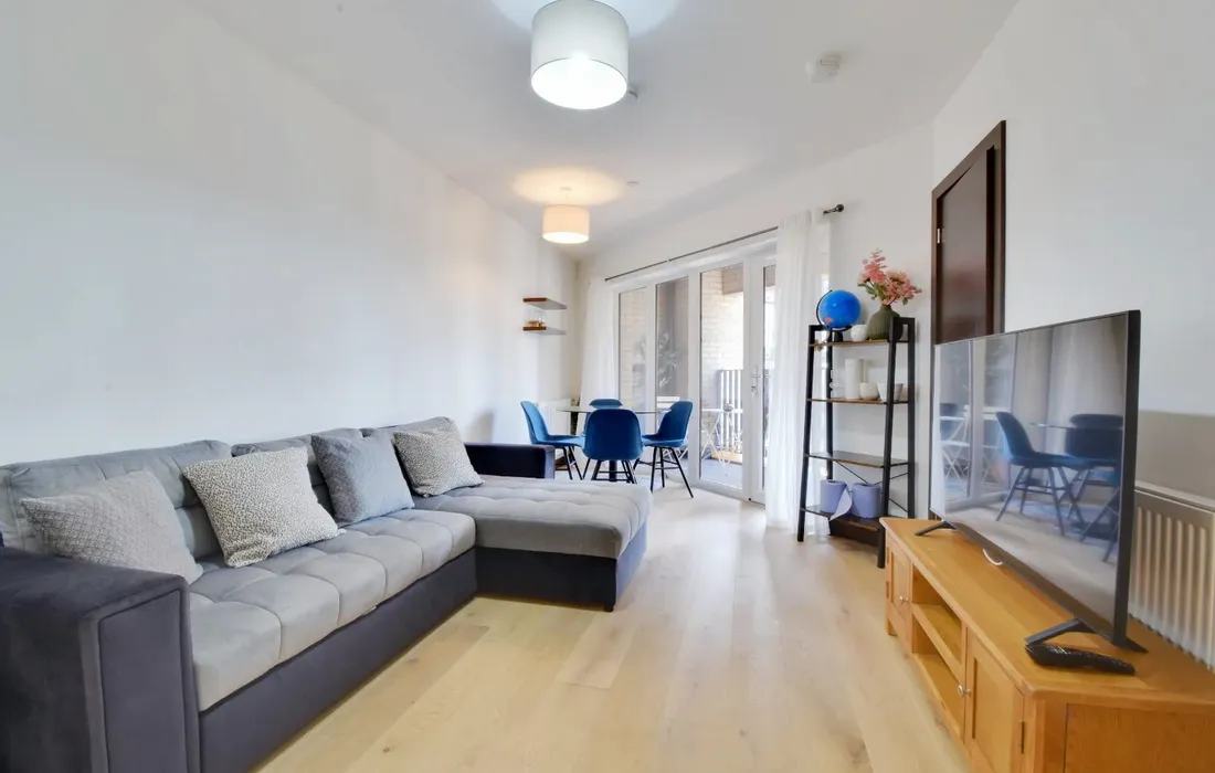 2 bedroom apartment to rent