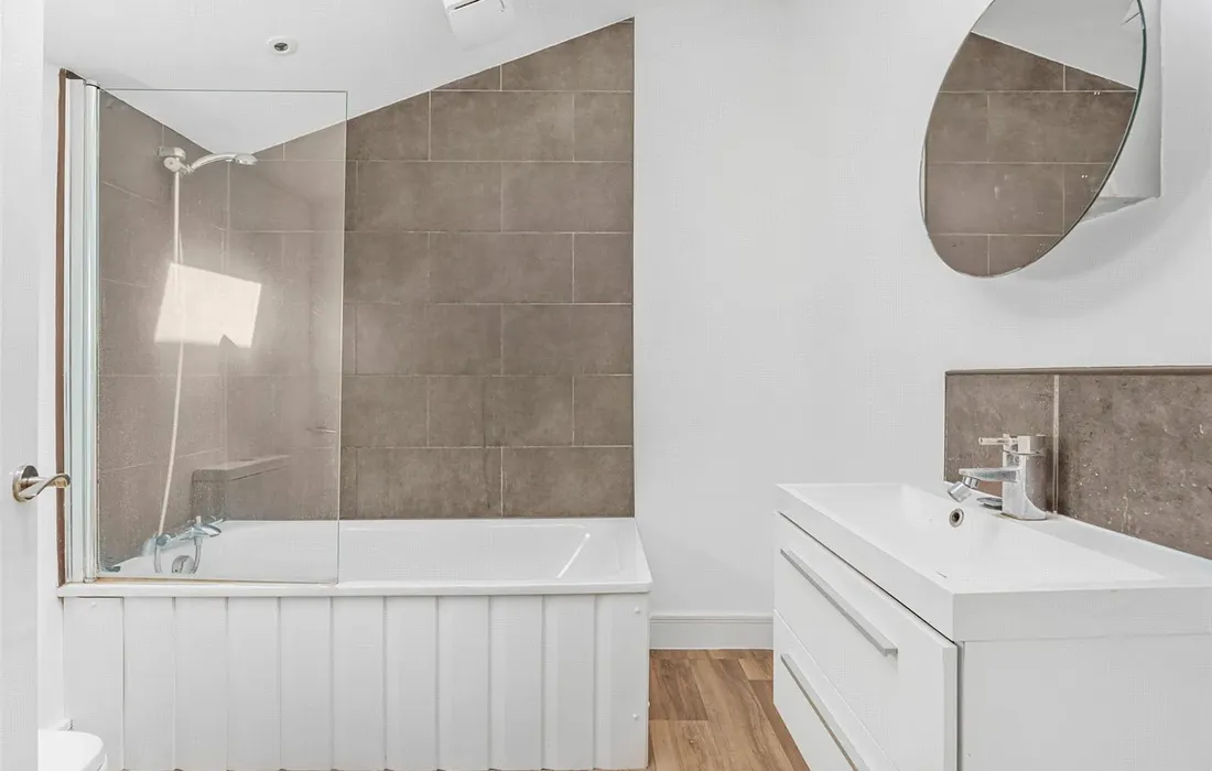 3 bedroom bungalow for sale