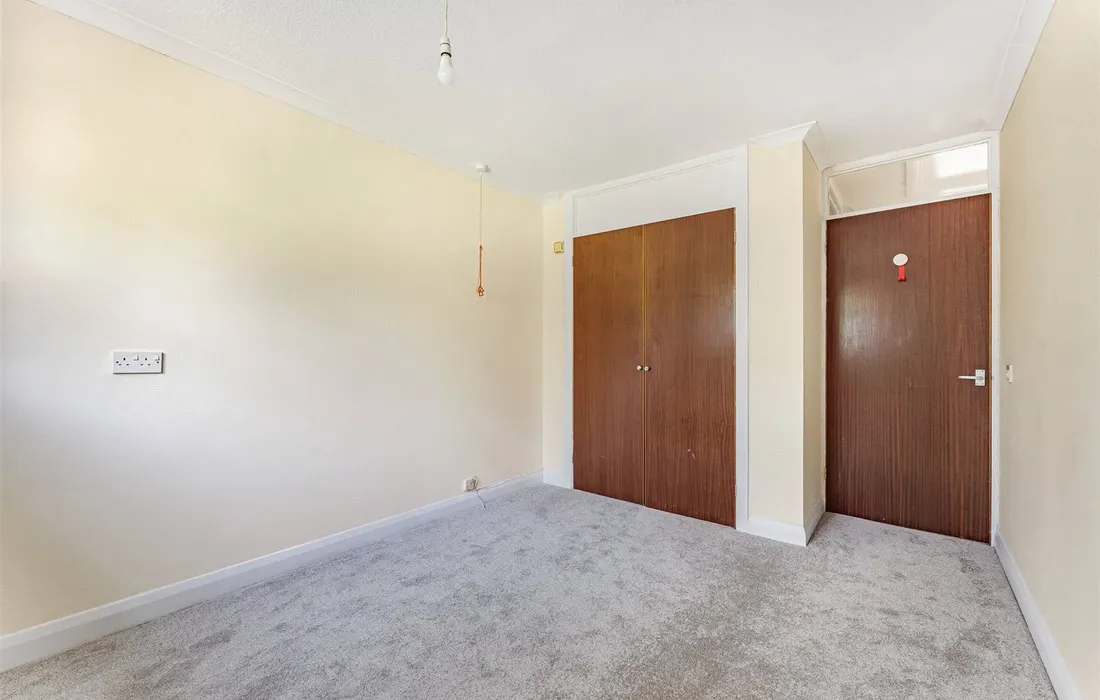 2 bedroom bungalow for sale