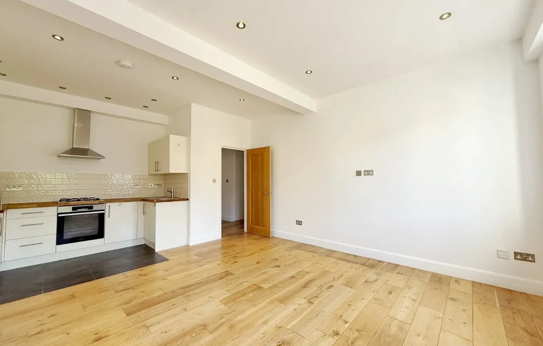 2 bedroom apartment to rent