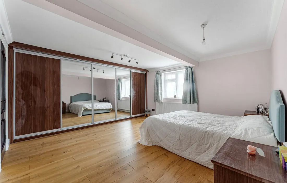 5 bedroom house for sale