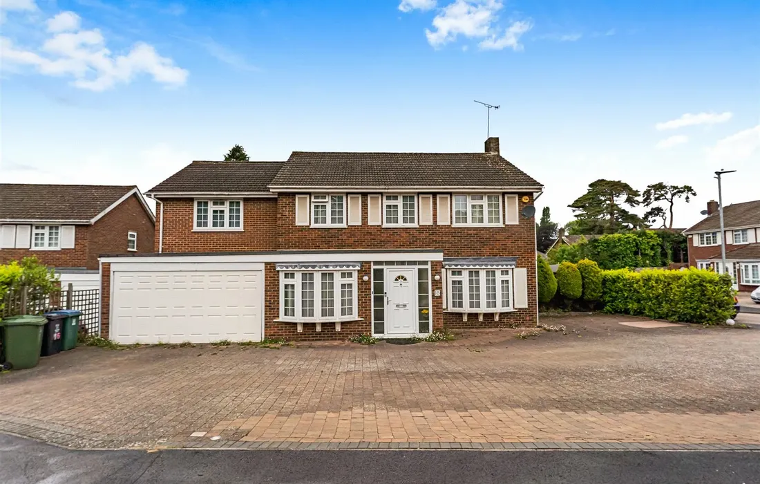 5 bedroom house for sale