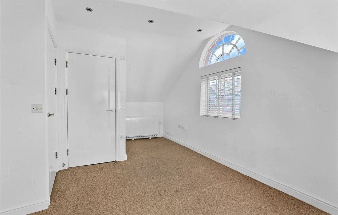 2 bedroom house for sale