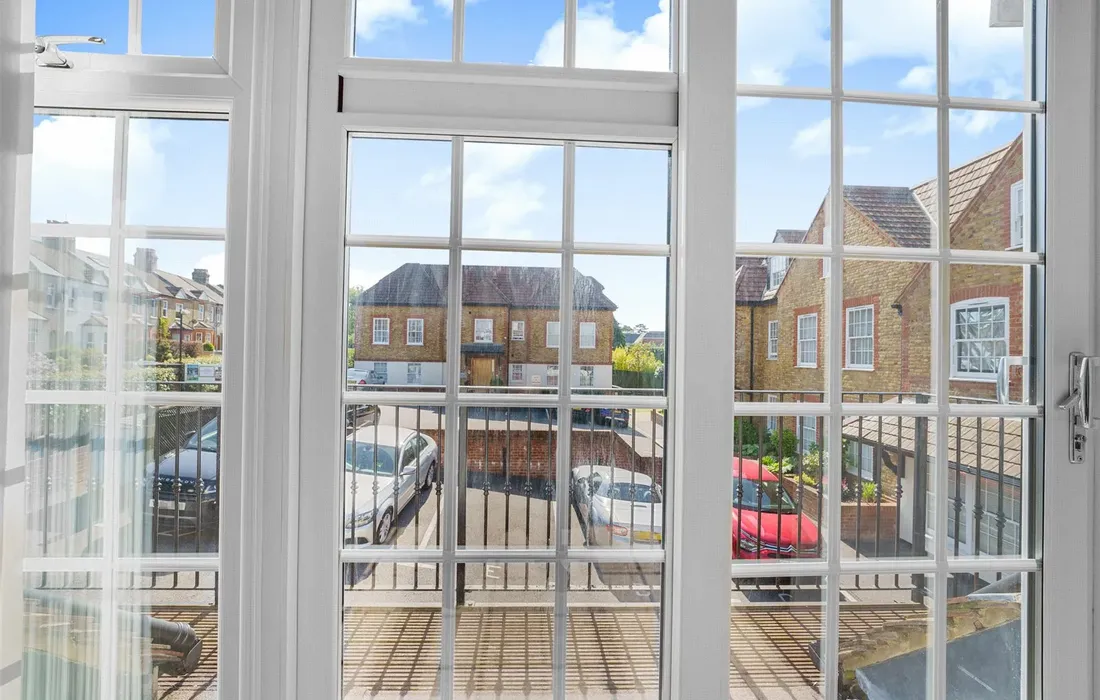2 bedroom house for sale