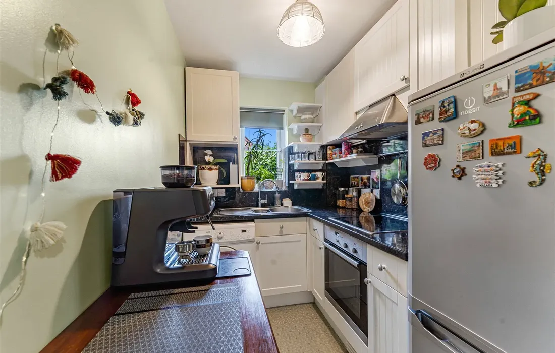 1 bedroom apartment for sale