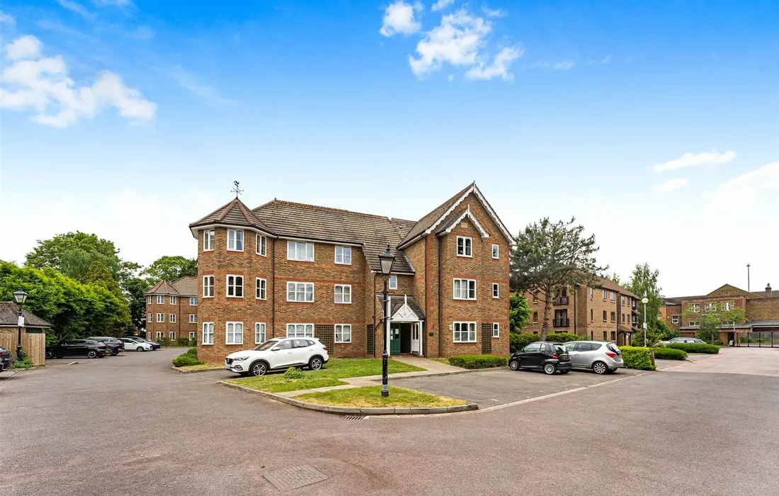 1 bedroom apartment for sale
