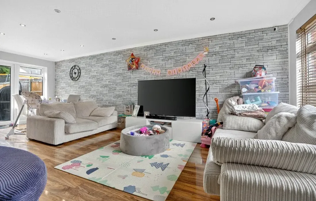 3 bedroom house for sale
