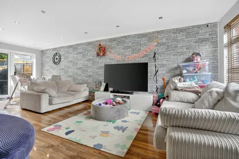 3 bedroom house for sale