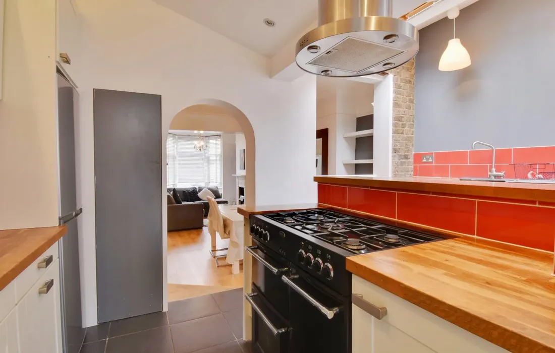 2 bedroom house to rent