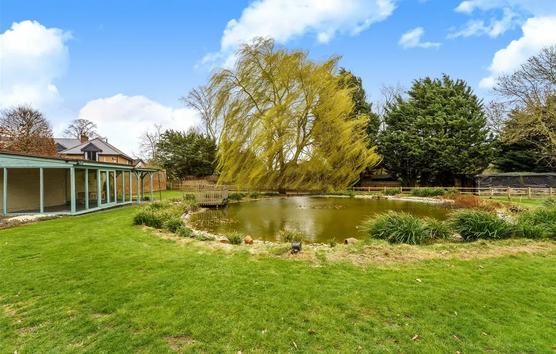 5 bedroom house to rent