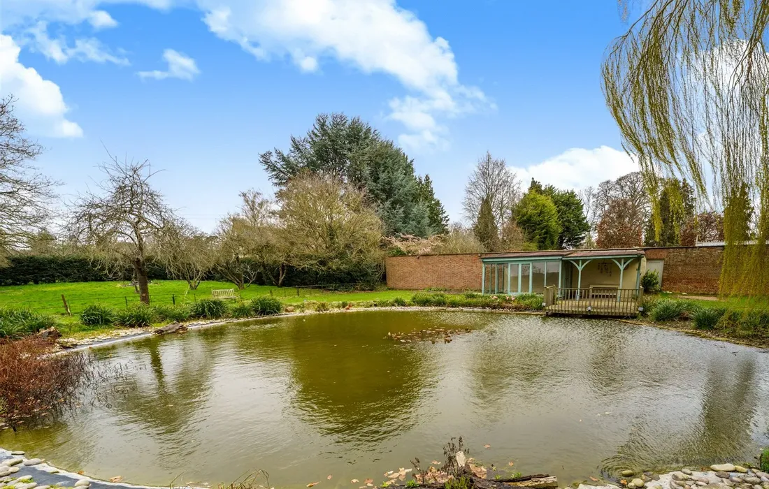 5 bedroom house to rent