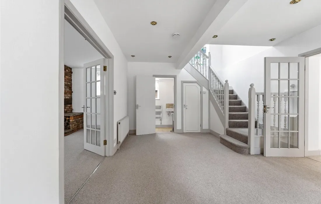 5 bedroom house to rent